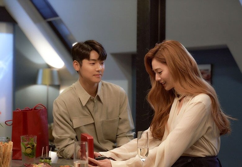 Nghĩ có lẽ mình nên cho bản thân thêm một cơ hội nên tôi đã nhận lời cầu hôn của anh. (Ảnh minh họa)