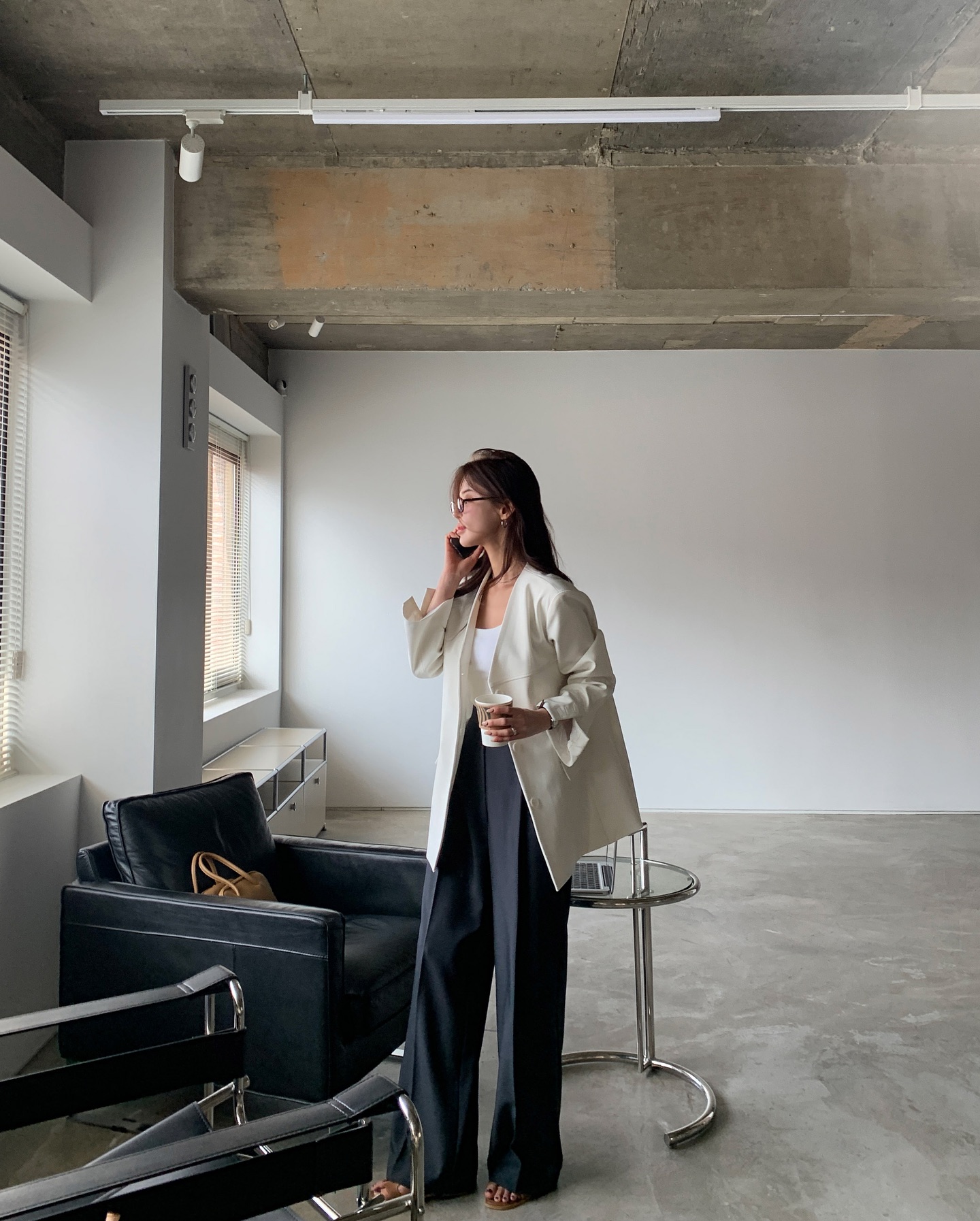 4 kiểu áo amp;#34;tinh hội hội tụamp;#34; mà dân công sở rất mê, mặc từ mùa xuân đến mùa hè vẫn đẹp amp;#34;bất bạiamp;#34; - 10