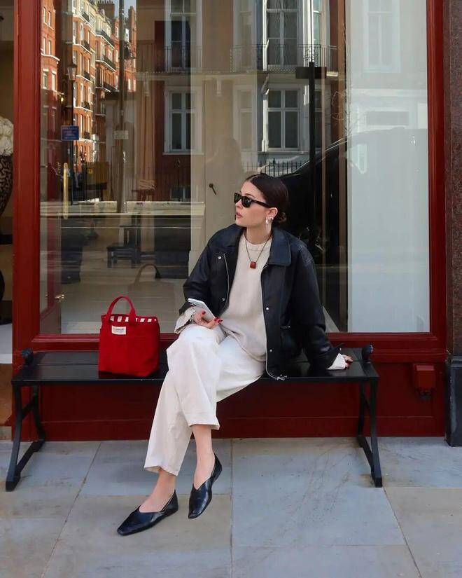 Mua 10 chiếc quần cũng chưa chắc tốt bằng 3 kiểu quần cơ bản giúp bạn amp;#34;cânamp;#34; mọi outfit từ công sở đến dạo phố - 10