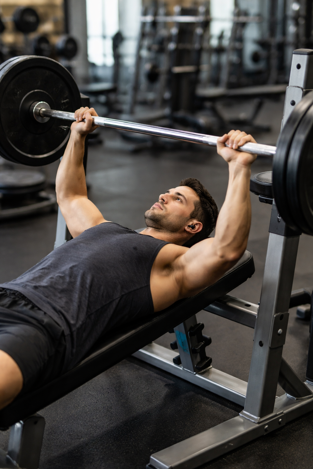 Cần kết hợp luyện tập sức mạnh cùng với chạy bộ để đạt được hiệu quả giảm mỡ bụng tối ưu.