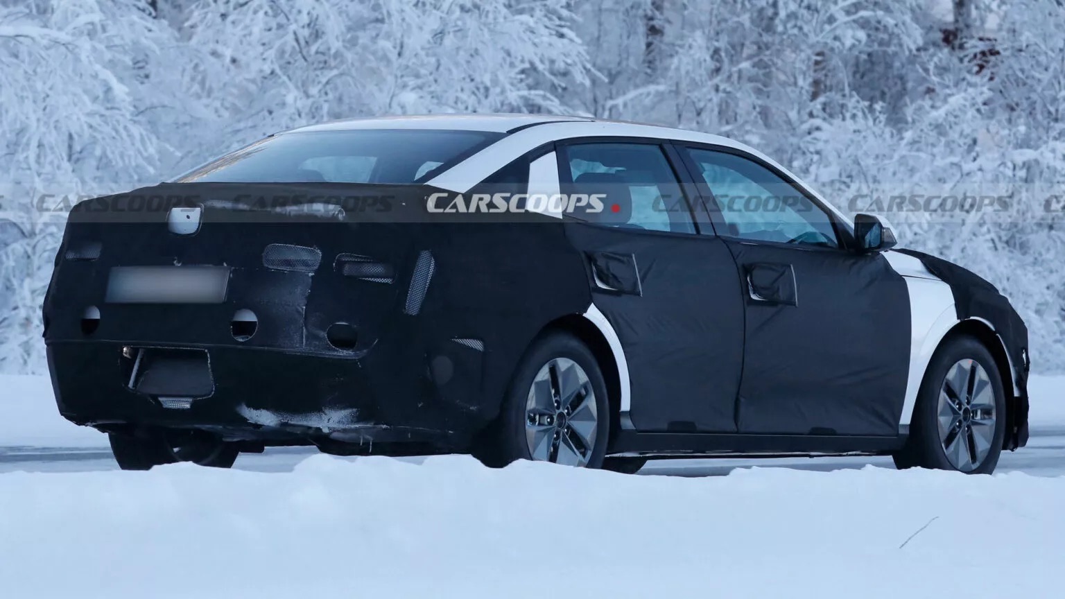 Xem trước nội thất Hyundai Elantra đời mới: Sang, xịn hơn Civic, Mazda3 với màn hình lớn, lược bỏ nhiều nút bấm- Ảnh 5.