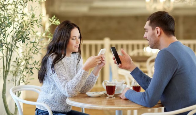 Không ít chàng trai Sư Tử vì vậy dễ bị cuốn vào những cảm xúc mới lạ. Khi đã đạt được mục tiêu chinh phục, họ có thể nhanh chóng rời đi để tìm kiếm thử thách tiếp theo. Ảnh minh họa