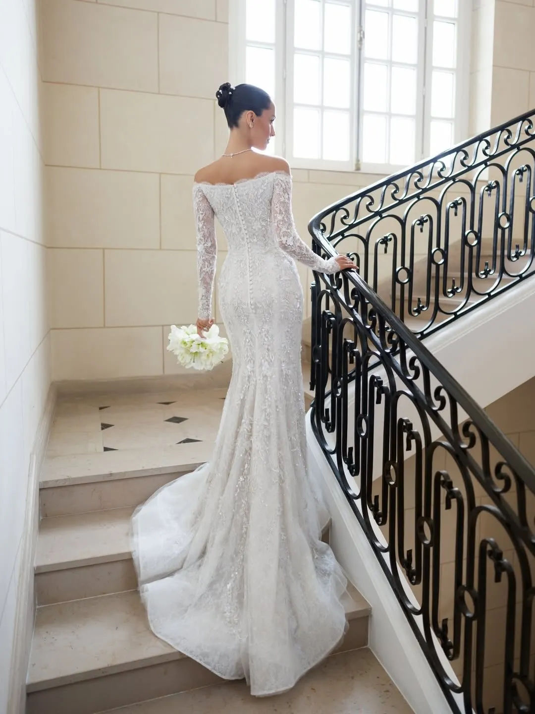 Đám cưới tầm cỡ quốc tế, chao đảo toàn cầu: Màn rước dâu 319 tỷ, cô dâu đẹp như Công chúa xé truyện bước ra- Ảnh 11.