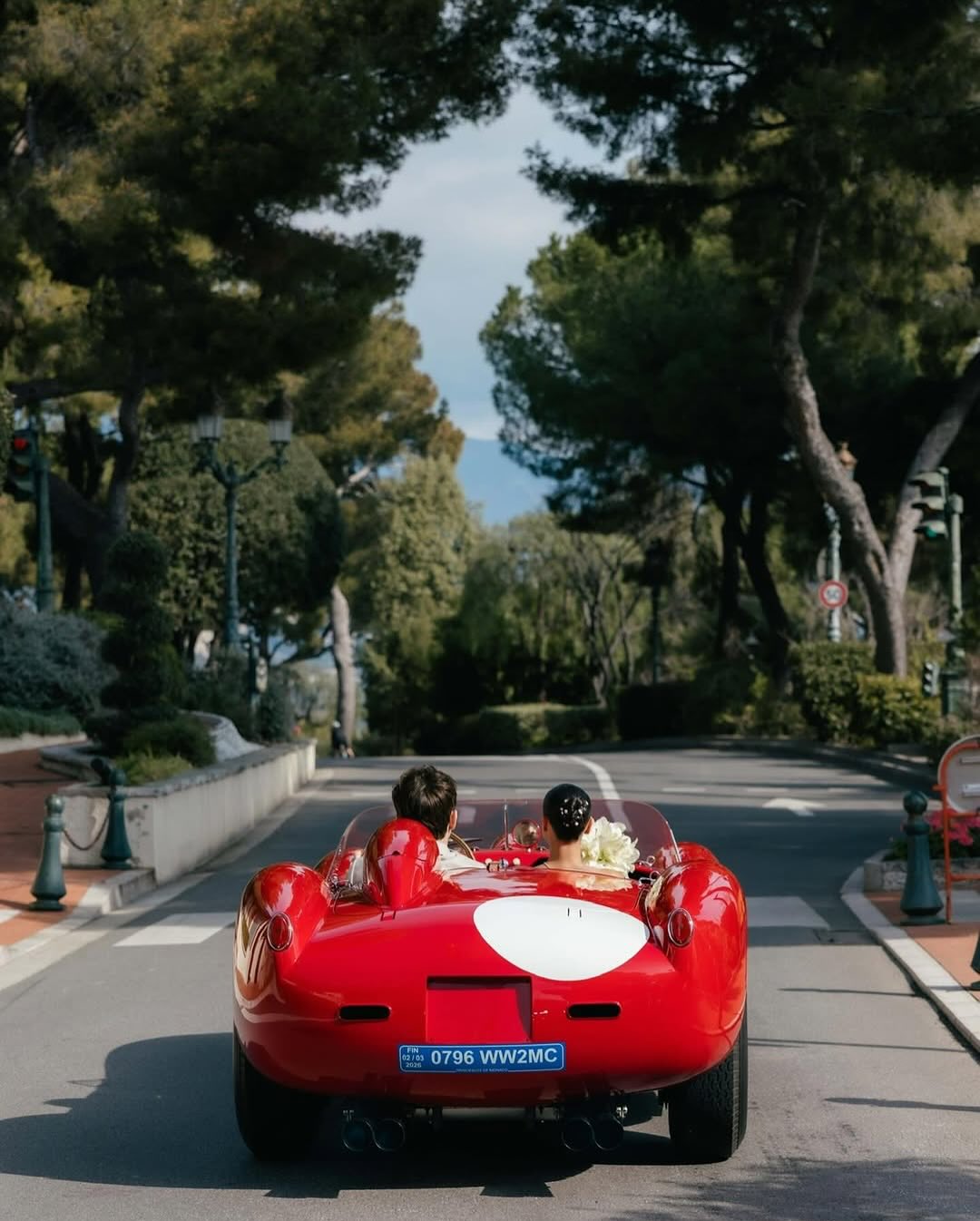 Đám cưới tầm cỡ quốc tế, chao đảo toàn cầu: Màn rước dâu 319 tỷ, cô dâu đẹp như Công chúa xé truyện bước ra- Ảnh 7.