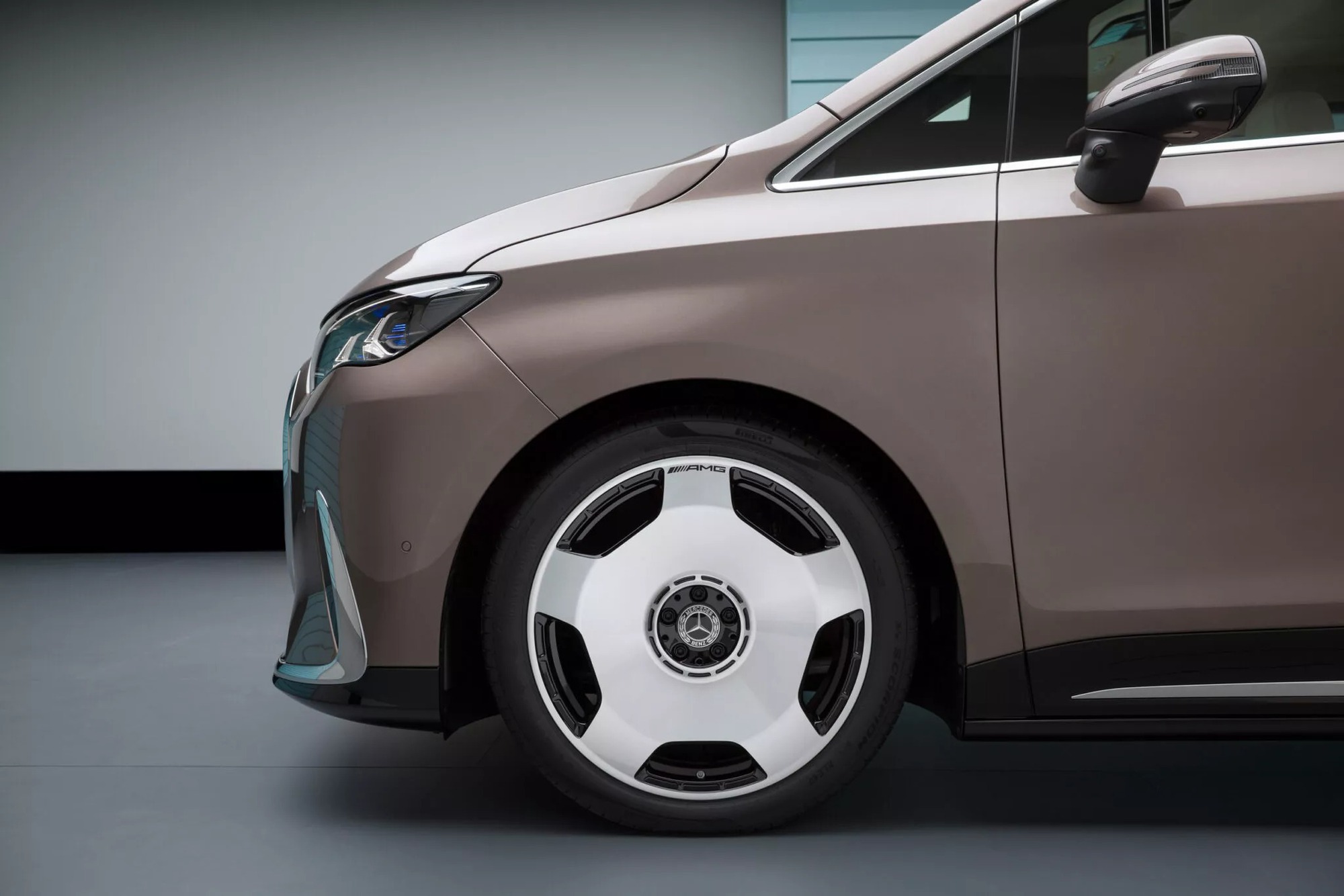 Mercedes-Benz VLE trình làng: Minivan điện đi hơn 700 km, nội thất màn hình 8K như máy bay riêng- Ảnh 7.