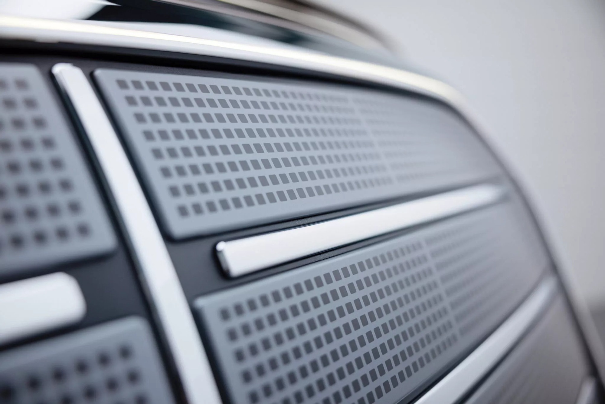 Mercedes-Benz VLE trình làng: Minivan điện đi hơn 700 km, nội thất màn hình 8K như máy bay riêng- Ảnh 8.