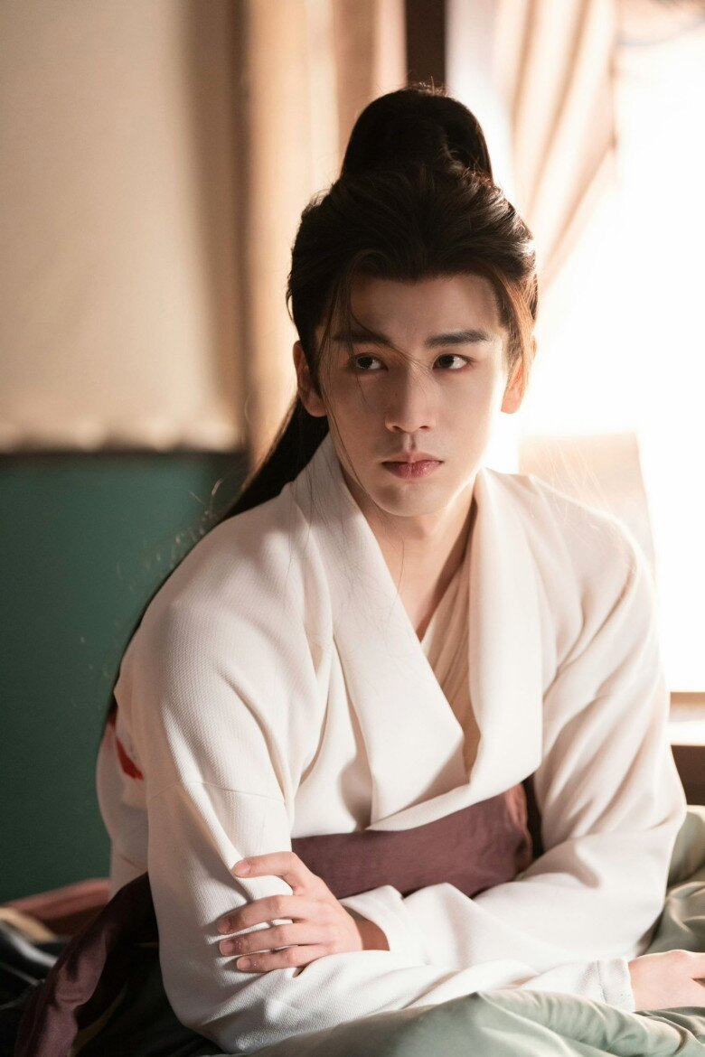 Người mà Trường Ngọc cưu mang là Ngôn Chính.