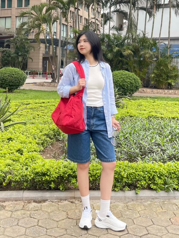 Nên mua quần jeans nào cho mùa xuân hè này? 5 kiểu dáng này chắc chắn sẽ làm chị em hài lòng - 10