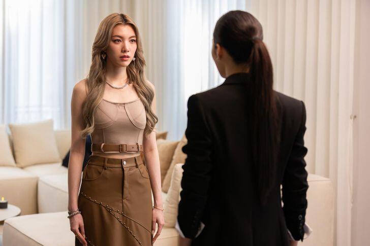 Nghe em chồng nói, tôi thấy vừa bực vừa lo. (Ảnh minh họa)