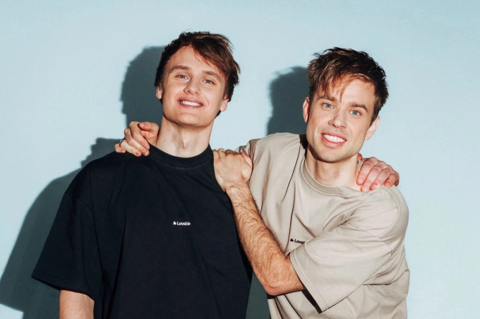 Hai nhà đồng sáng lập Lovable Fabian Hedin (áo đen) và Anton Osika. Ảnh:Lovable