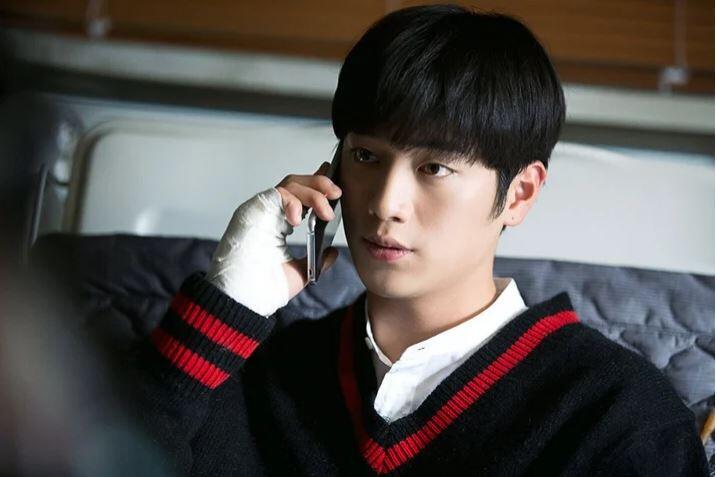 Đúng lúc bế tắc nhất, vợ cũ gọi điện cho tôi. (Ảnh minh họa)