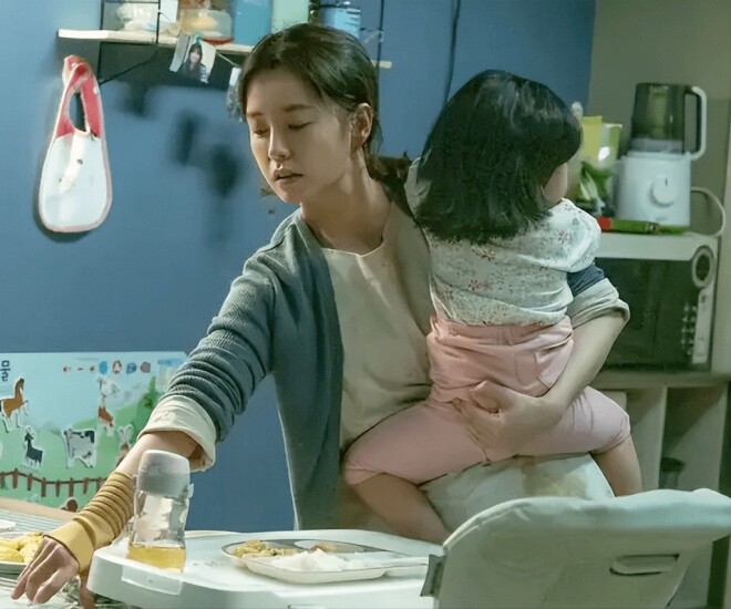 Mẹ đã mang theo tôi đi tái hôn. (Ảnh minh họa)