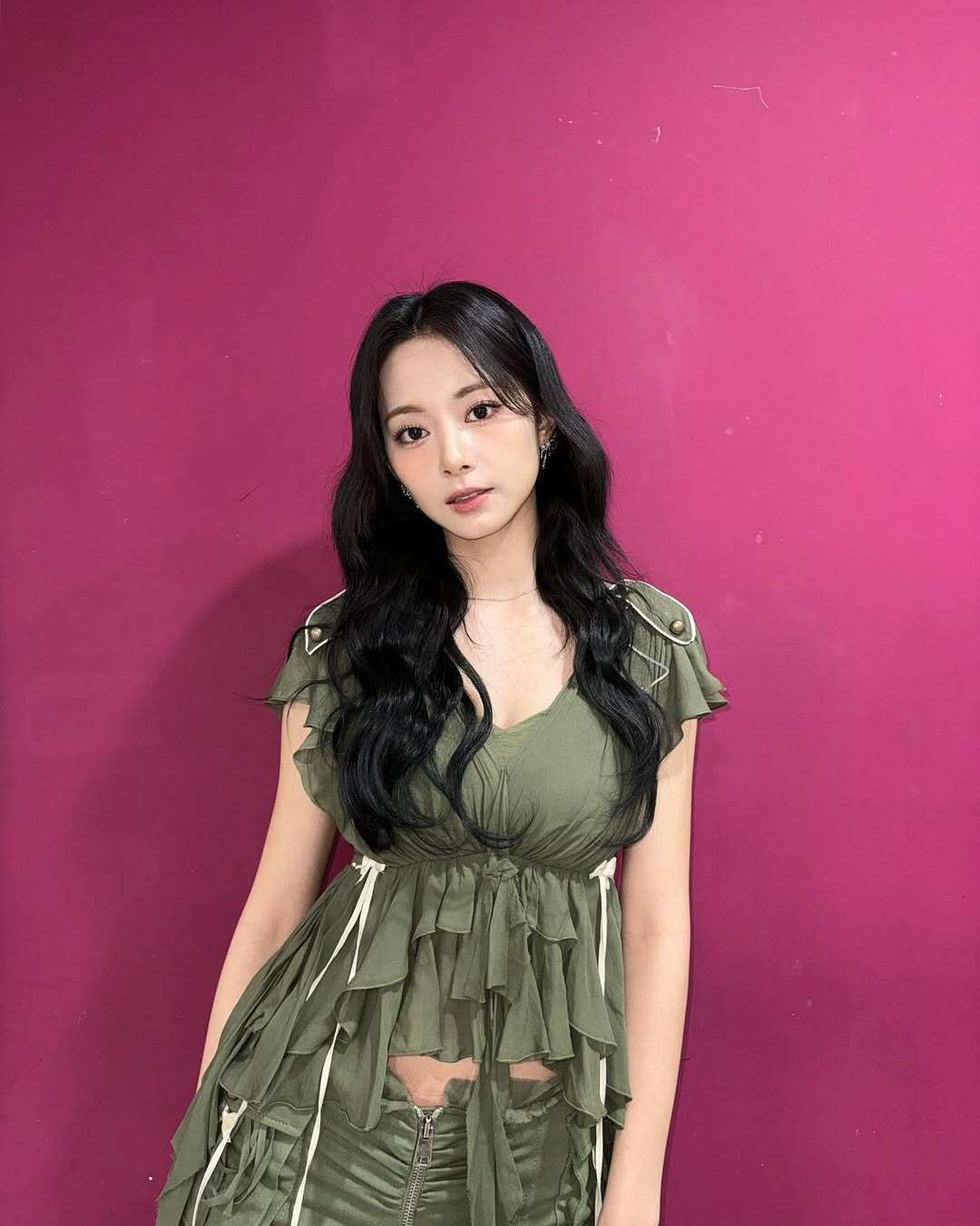 Mỹ nhân 12 lần lọt đề cử Top 100 gương mặt đẹp nhất thế giới, khoe vòng 1 căng tràn khiến dân tình amp;#34;bỏng mắtamp;#34; - 7