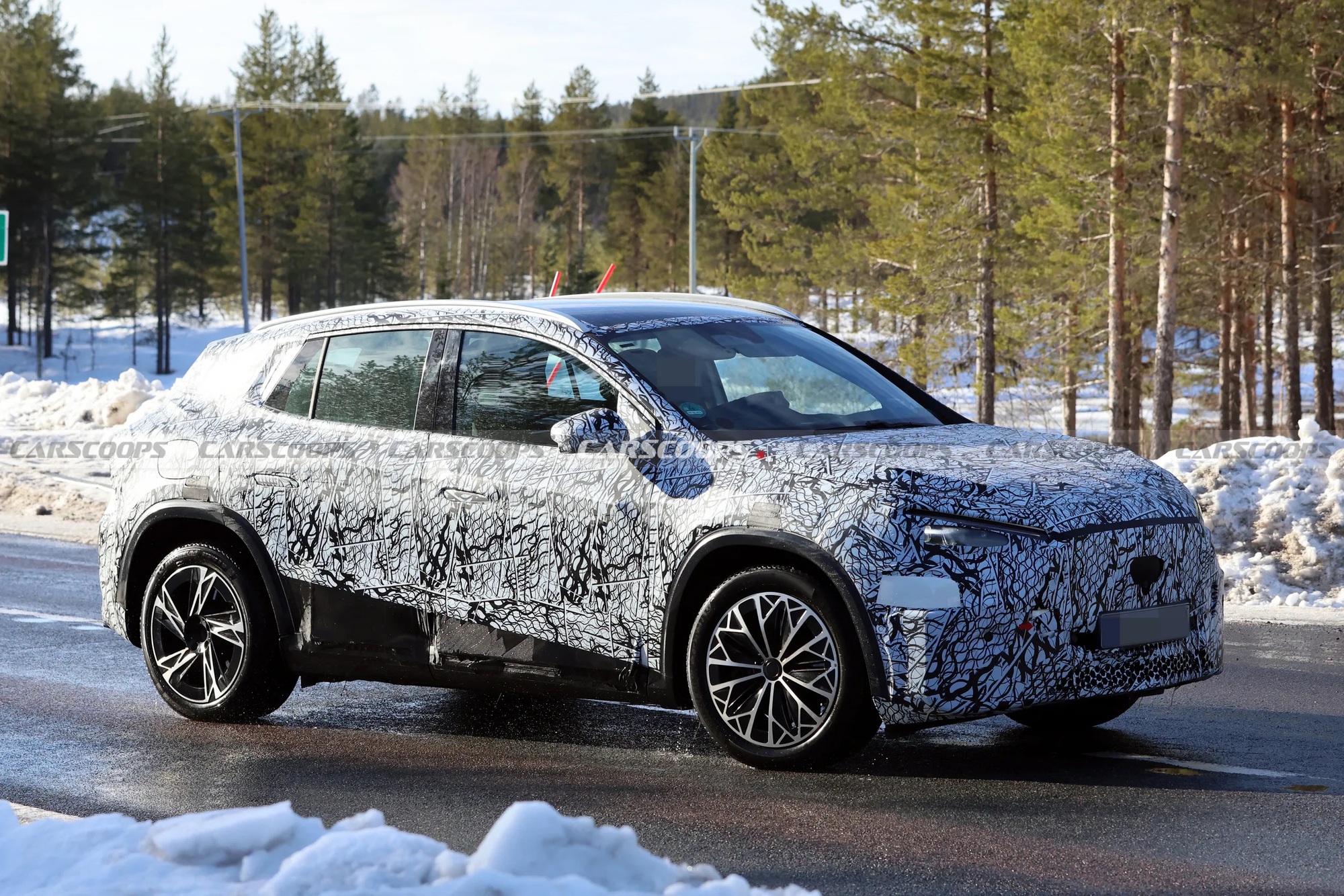 Mercedes-Benz GLA đời mới lộ nội thất với cặp màn hình khủng cùng tầm vận hành ‘chỉ’ chưa tới 500km/sạc- Ảnh 2. Mercedes-Benz GLA đời mới lộ nội thất với cặp màn hình khủng cùng tầm vận hành ‘chỉ’ chưa tới 500km/sạc- Ảnh 2.