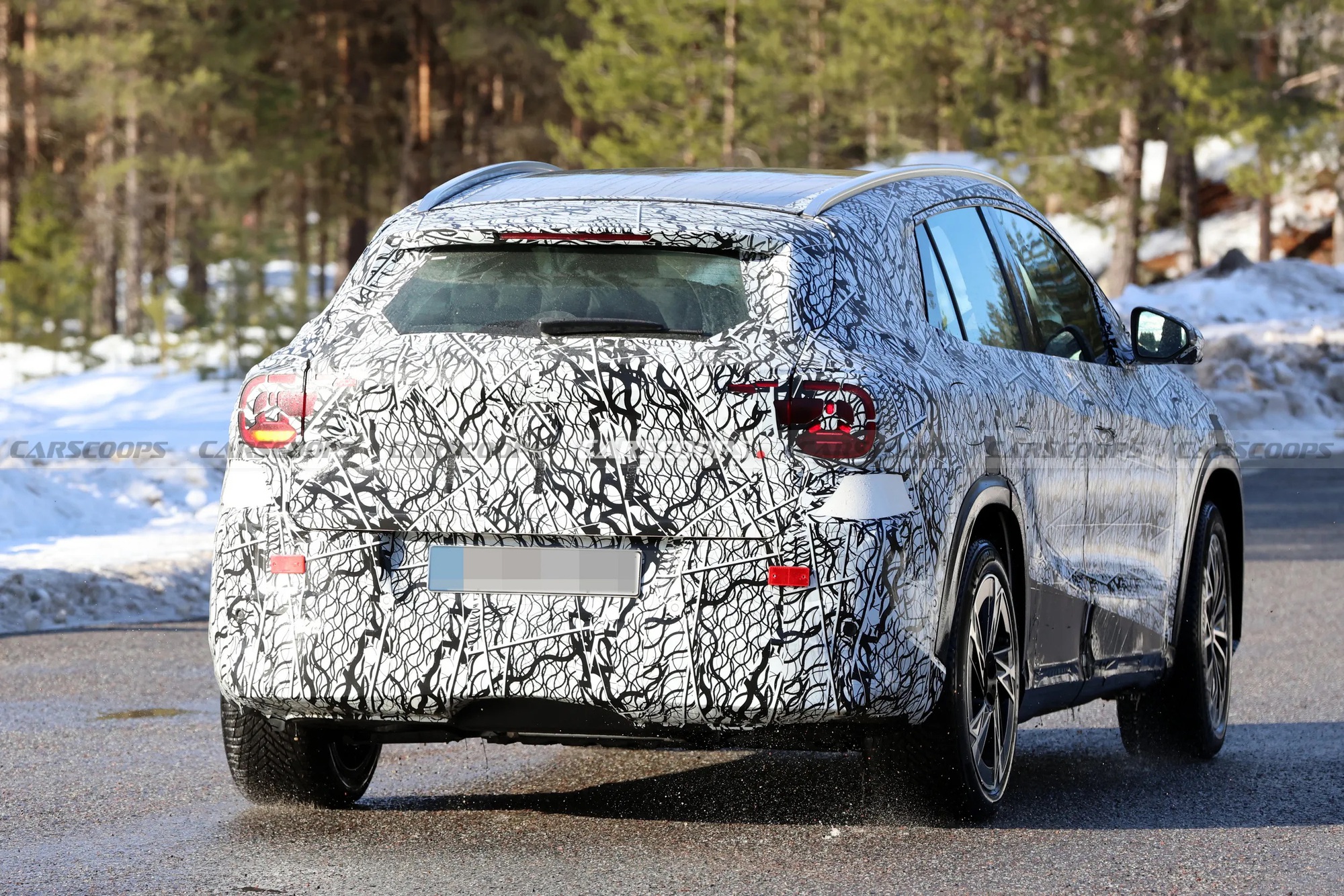 Mercedes-Benz GLA đời mới lộ nội thất với cặp màn hình khủng cùng tầm vận hành ‘chỉ’ chưa tới 500km/sạc- Ảnh 3. Mercedes-Benz GLA đời mới lộ nội thất với cặp màn hình khủng cùng tầm vận hành ‘chỉ’ chưa tới 500km/sạc- Ảnh 3.