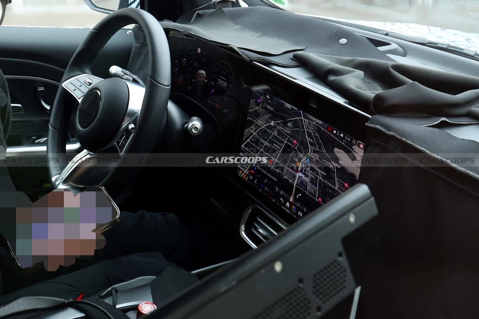 Mercedes-Benz GLA đời mới lộ nội thất với cặp màn hình khủng cùng tầm vận hành ‘chỉ’ chưa tới 500km/sạc- Ảnh 4. Mercedes-Benz GLA đời mới lộ nội thất với cặp màn hình khủng cùng tầm vận hành ‘chỉ’ chưa tới 500km/sạc- Ảnh 4.