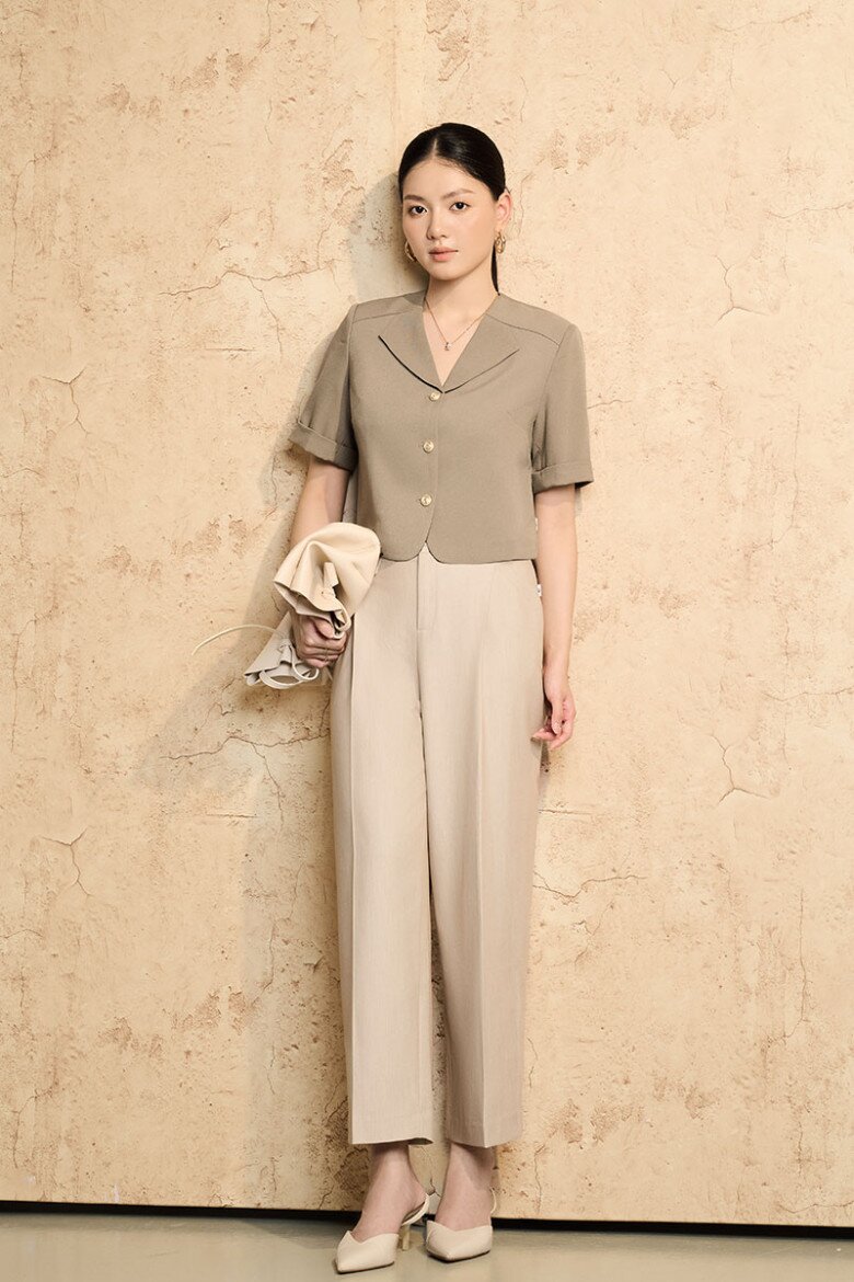 Không chỉ quần ống rộng, kiểu quần này cũng là “chân ái” mặc quanh năm của nàng công sở, dáng nào mặc cũng đẹp - 9