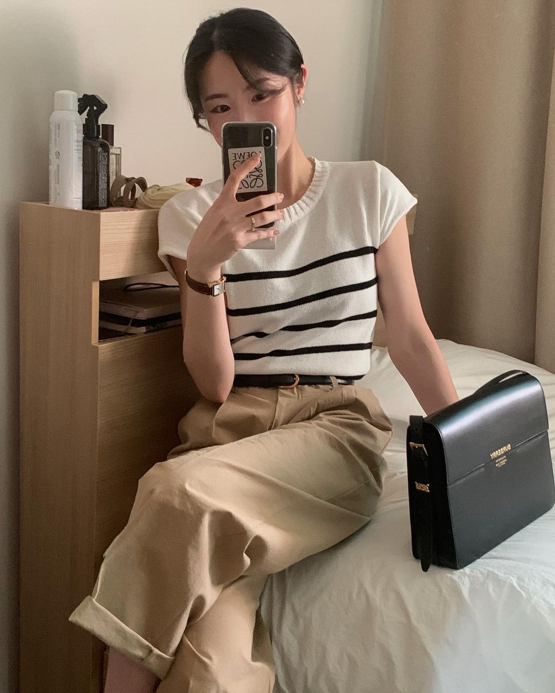 5 kiểu áo cộc tay đang được hội mặc đẹp ưu ái, chị em sắm là mặc xinh suốt mùa Hè - 10