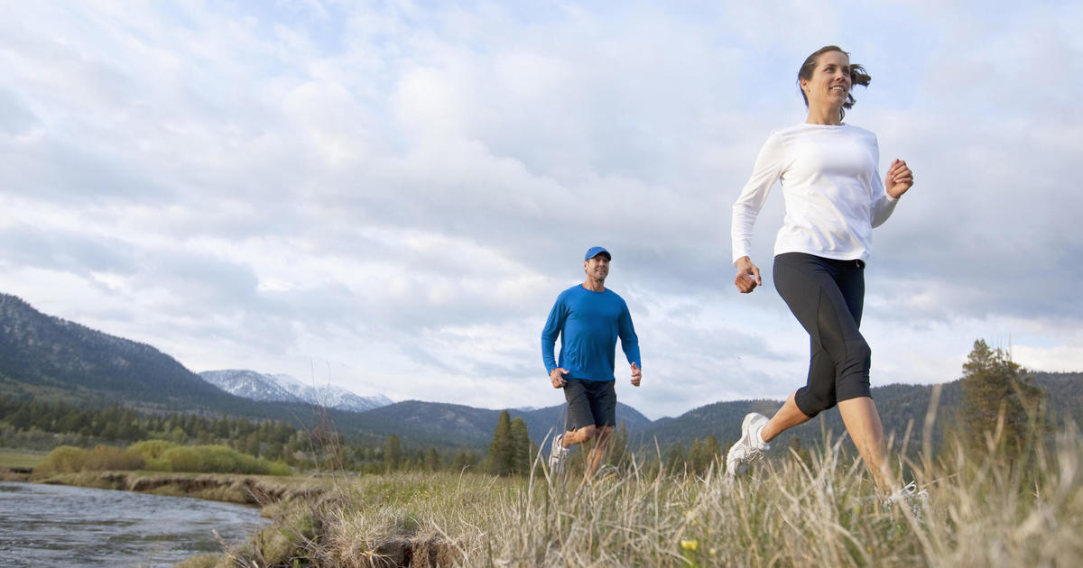 Vận động buổi sáng còn kích thích cơ thể sản sinh endorphin - loại hormone giúp tạo cảm giác vui vẻ, giảm căng thẳng