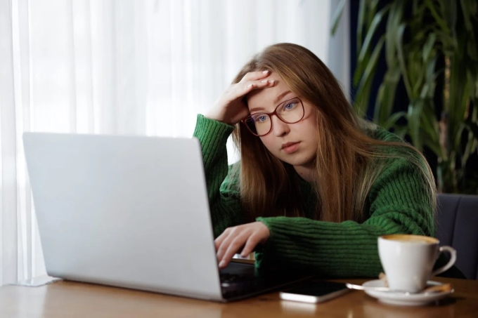 51% lao động Gen Z Mỹ coi tấm bằng đại học là một khoản đầu tư lãng phí. Ảnh minh họa: Fortune