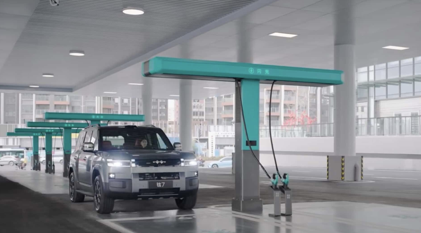 5 con số ấn tượng về công nghệ sạc Flash của BYD cho thấy xe điện đang tiến gần trải nghiệm tiện như đổ xăng- Ảnh 5.