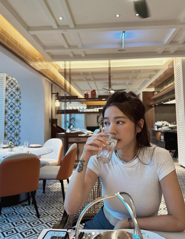 Những bí quyết dưỡng nhan của cô đều hết sức đơn giản và dễ thực hiện.