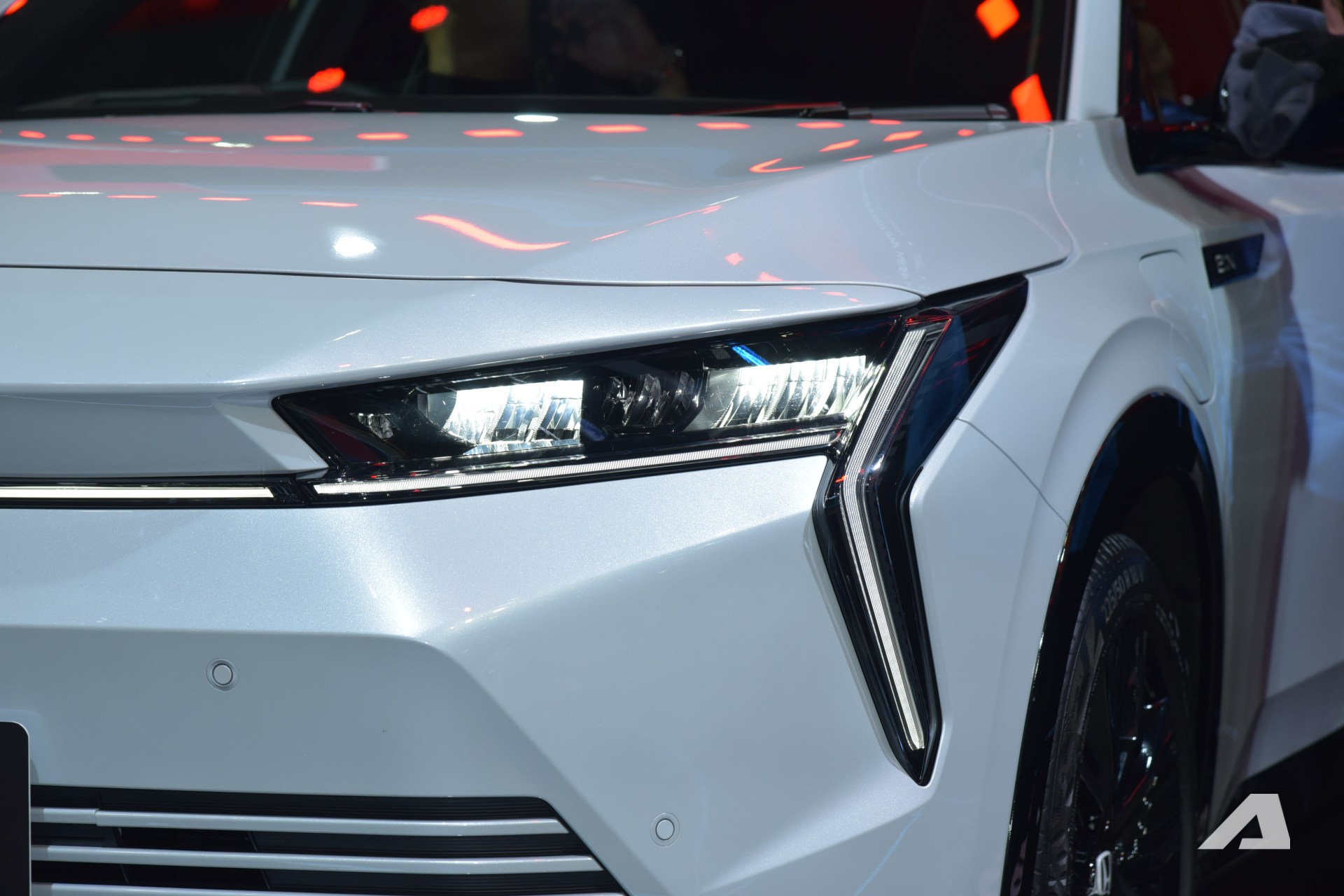 Ảnh thực tế Honda e:N2 giá quy đổi từ hơn 1,1 tỷ đồng: Ngang cỡ CR-V, dáng chất chơi kiểu Peugeot 408, chạy 530km/sạc- Ảnh 8.