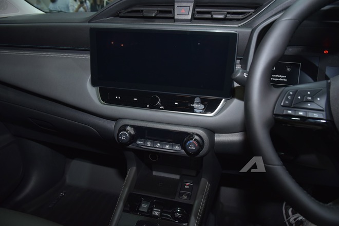 Nissan Kicks 2026 trình làng: Ngoại hình mới hầm hố hơn, thêm màn hình 12,3 inch, giá quy đổi từ 668 triệu đồng- Ảnh 17.