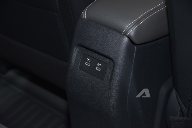 Nissan Kicks 2026 trình làng: Ngoại hình mới hầm hố hơn, thêm màn hình 12,3 inch, giá quy đổi từ 668 triệu đồng- Ảnh 18.