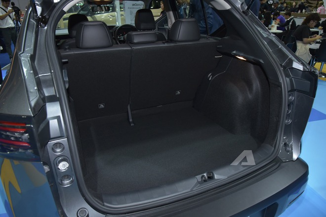 Nissan Kicks 2026 trình làng: Ngoại hình mới hầm hố hơn, thêm màn hình 12,3 inch, giá quy đổi từ 668 triệu đồng- Ảnh 19.