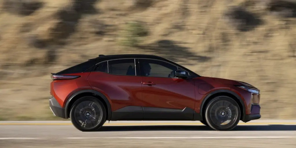 Mẫu xe điện đi được xa nhất của Toyota- Ảnh 3.