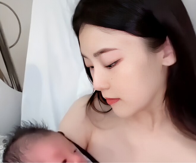 Sản phụ gây sốt trên MXH Trung Quốc vì đi đẻ vẫn quá đẹp.