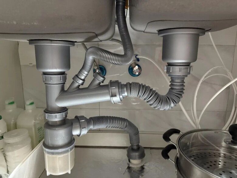 Tại sao nhiều người nói không với chậu rửa bát một ngăn lớn? Đây là 4 lý do - 3