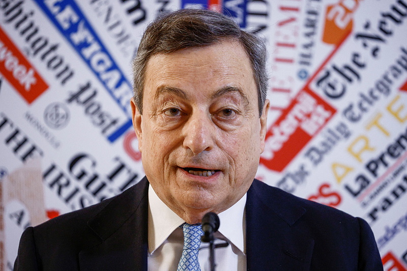 Thủ tướng Italy Mario Draghi tại cuộc họp báo ở Rome hôm nay. Ảnh: Reuters.