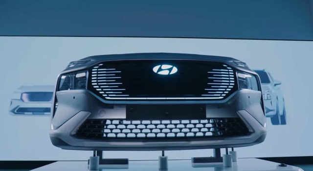 Hyundai Santa Fe thế hệ mới sẽ thay đổi nhận diện thương hiệu với logo phát sáng, biến thành SUV 7 chỗ đích thực - Ảnh 3.