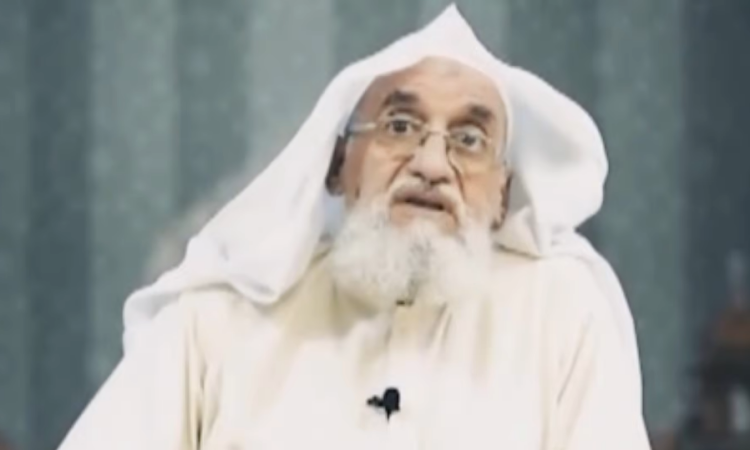 Thủ lĩnh al-Qaeda Ayman al-Zawahri trong video phát biểu được đăng hôm 5/4. Ảnh: AP.