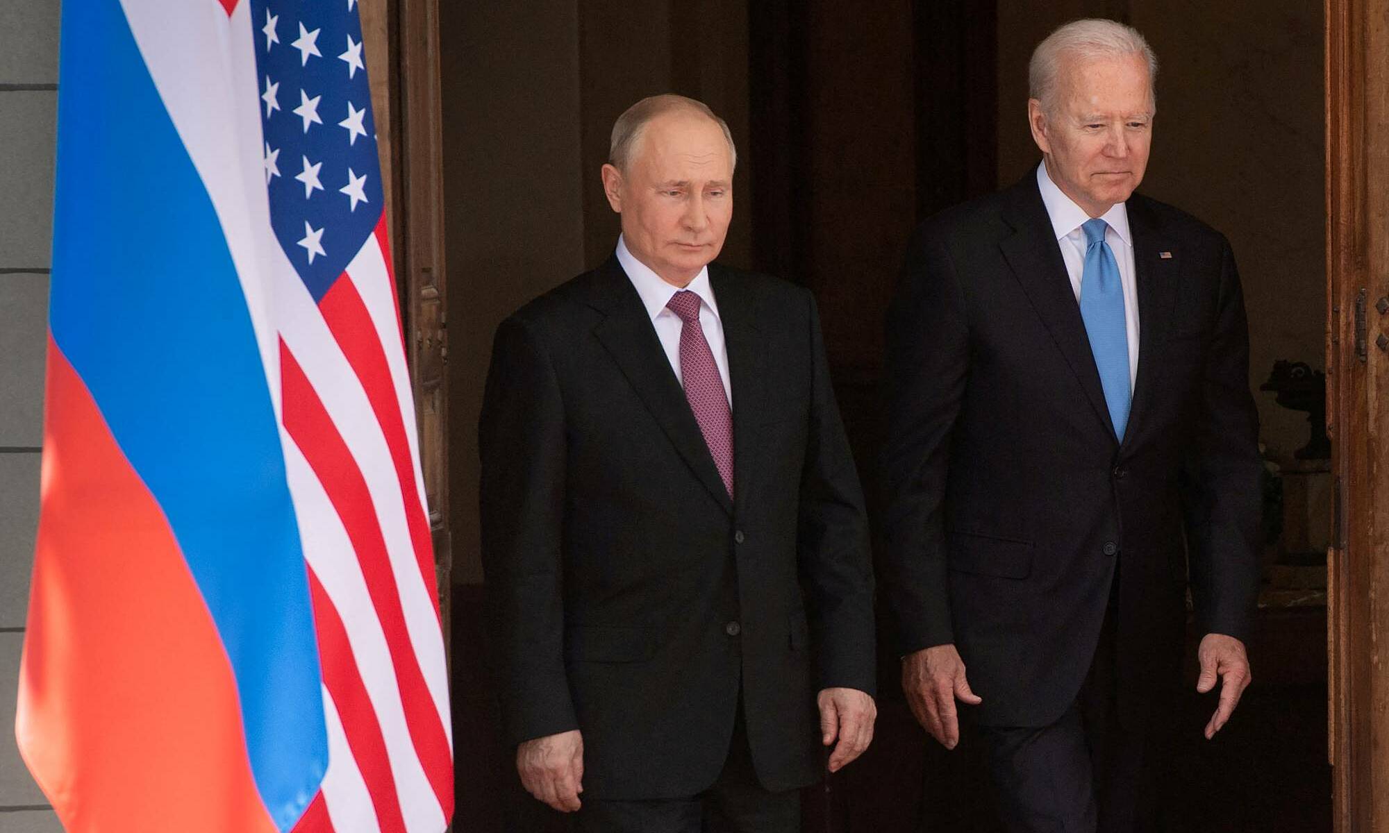 Tổng thống Nga Vladimir Putin và Tổng thống Mỹ Joe Biden tại Geneva, Thụy Sĩ hồi tháng 6/2021. Ảnh: Reuters.