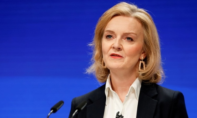 Ngoại trưởng Anh Liz Truss phát biểu tại Manchester hồi tháng 10 năm ngoái. Ảnh: Reuters.