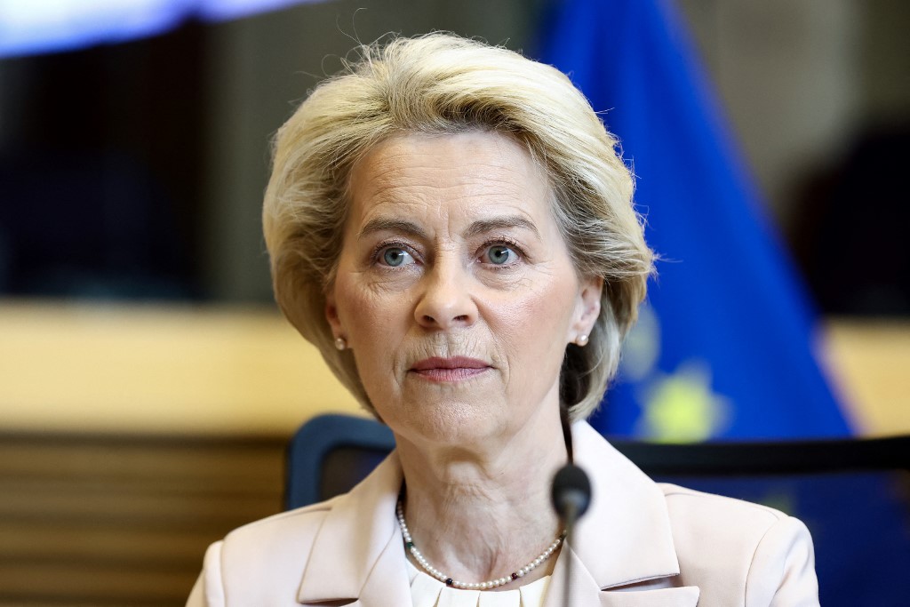 Chủ tịch Ủy ban châu Âu Ursula von der Leyen tại trụ sở EU ở Brussels, Bỉ hôm nay. Ảnh: AFP.