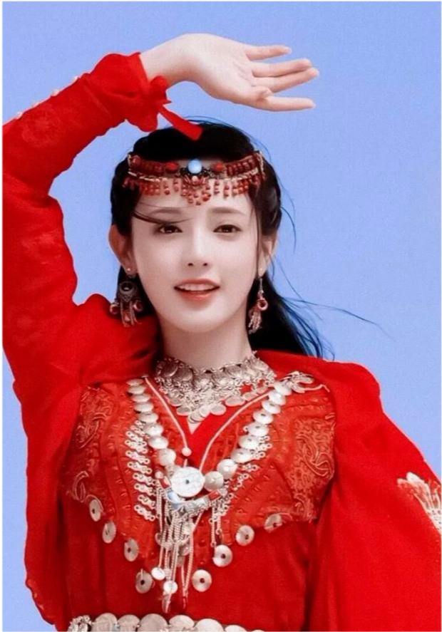 Loạt mỹ nhân cổ trang Hoa ngữ trong váy áo đỏ rực: Dương Mịch - Địch Lệ Nhiệt Ba - Lưu Thi Thi, ai đẹp hơn ai - Ảnh 7.