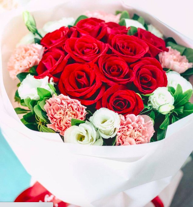 Trắc nghiệm tâm lý: Bó hoa bạn thích nhất tiết lộ may mắn trong tháng 4 này - 2