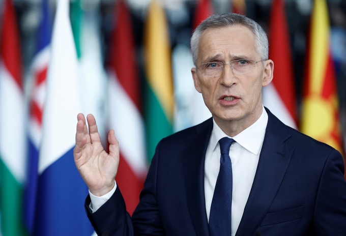 Tổng thư ký NATO Jens Stoltenberg tại cuộc họp báo ở Brussels, Bỉ ngày 4/4. Ảnh: AFP