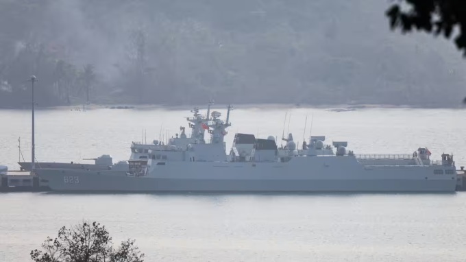 Hộ vệ hạm Văn Sơn, lớp Type-056, của hải quân Trung Quốc được nhìn thấy ở quân cảng Ream vào ngày 20/3. Ảnh: Nikkei Asia