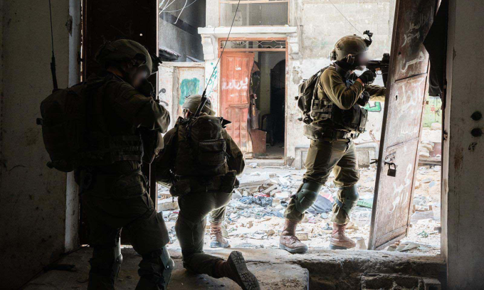 Binh sĩ Israel tại Dải Gaza trong bức ảnh đăng ngày 7/4. Ảnh: IDF