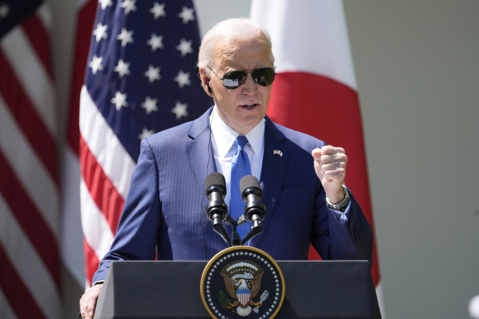 Thổng thống Mỹ Joe Biden họp báo tại Nhà Trắng vào ngày 10/4. Ảnh: AP