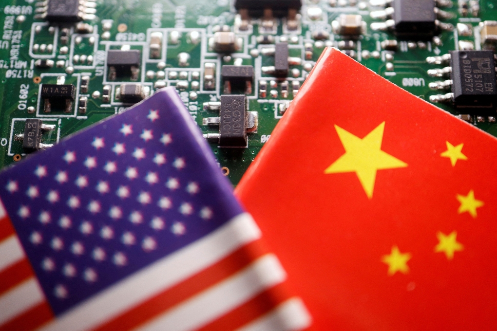 Chip nhớ là một trong các sản phẩm mới được Mỹ miễn thuế đối ứng. Ảnh: Reuters