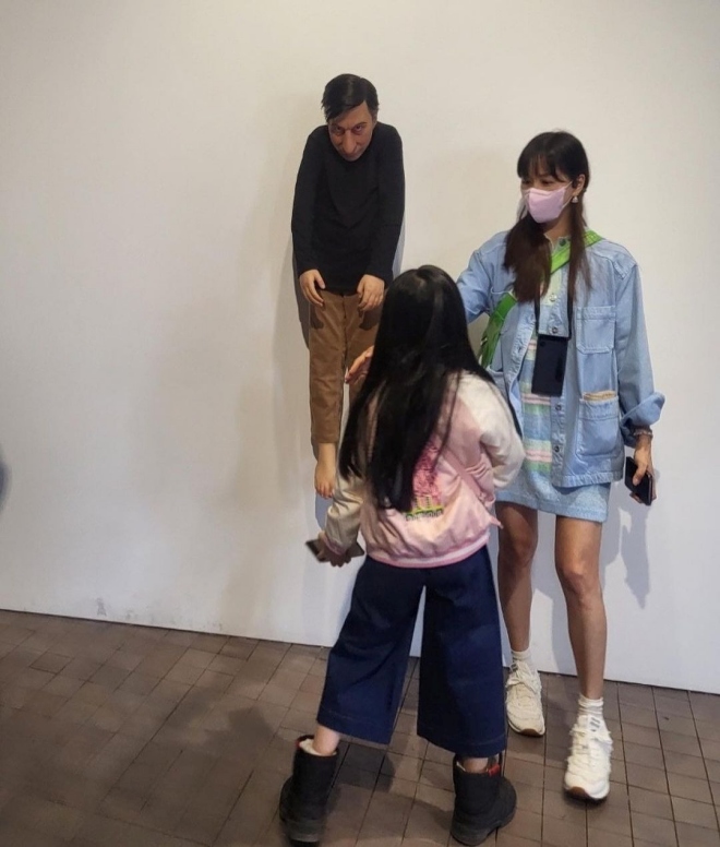 Go So Young là người đánh đòn các con nhiều hơn ông xã Jang Dong Gun.