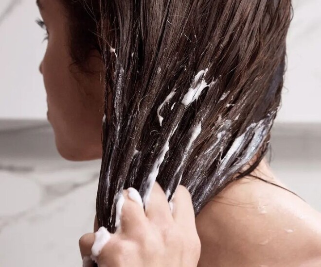 Ủ tóc là hình thức dưỡng tóc được nhiều chị em ưa chuộng