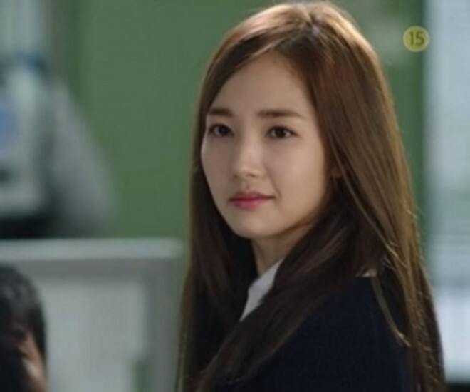 Nụ cười nửa miệng. (Ảnh minh họa)