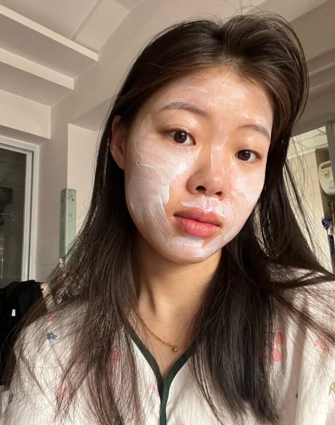 Thoa kem chống nắng, chị em áp dụng công thức amp;#34;2 trước - 3 sauamp;#34; vừa chặn tia UV vừa giữ collagen - 5